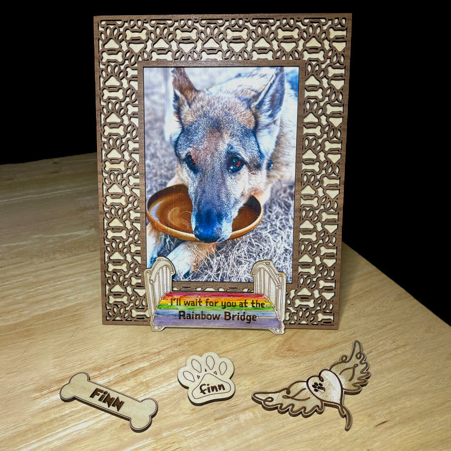 Bone & Paw Print 5x7 Frame For Dogs
