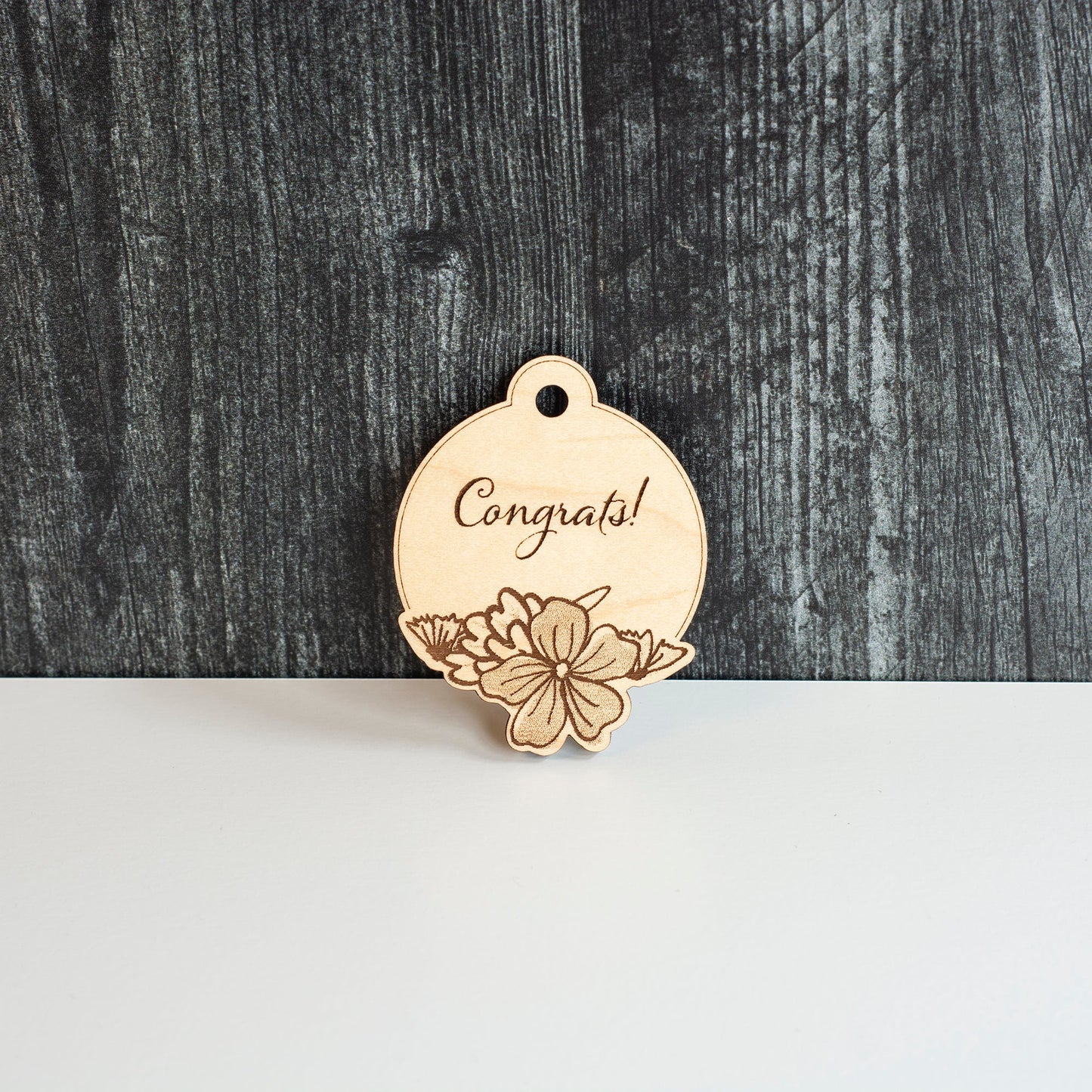 Floral "Congrats" Gift Tag